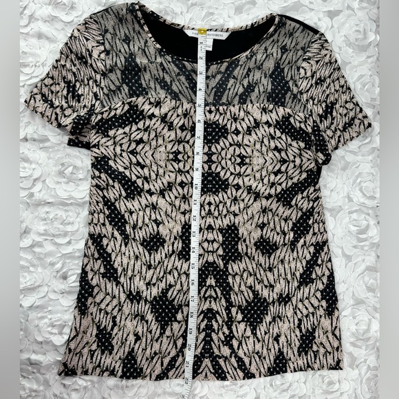 DVF Diane Von Furstenburg Angela Silk Top in Panther Lace Black Size 2 Blouse - Picture 8 of 11